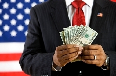 Scholarship Spotlight: $5K, Up to Five Winners and a Chance to Impress President Obama