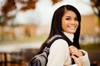 7 Tips to Get Into the College of Your Dreams