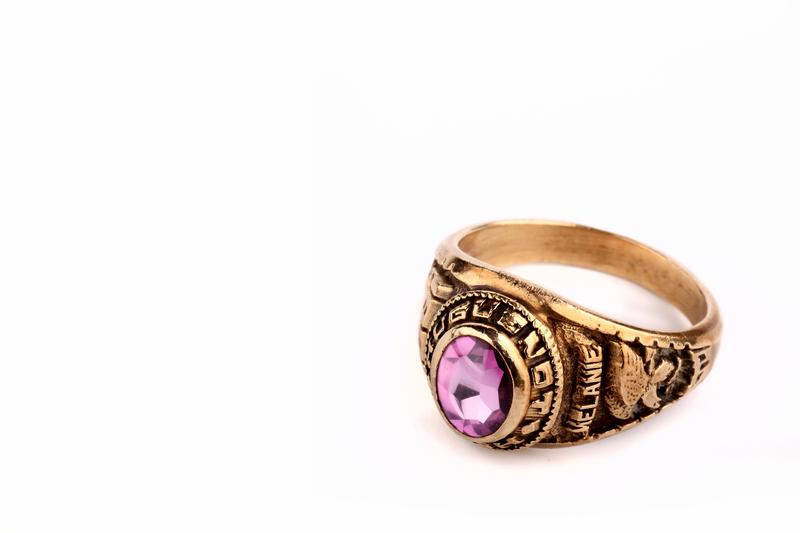 High School Class Rings: Pros and Cons