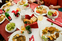 Entertaining for the Holidays on a Budget