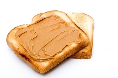 8-year-old Wins $25,000 Scholarship for Inventing a Peanut Butter Sandwich