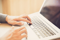 How is retirement income and past due child support reported on the FAFSA?
