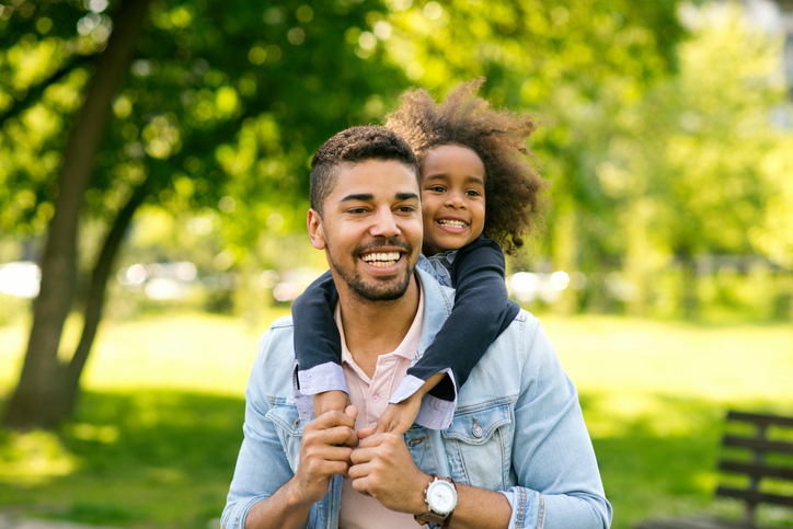 Must the Student's Child Live with the Student for the Student to be Independent?