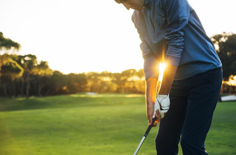 Move Over, College Football: How Golf Helps in College 