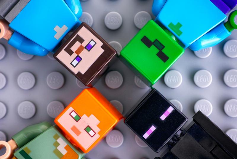 All About the $2,000 Minecraft Scholarship