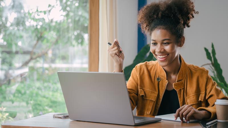 4 Ways Students Can Communicate Professionally 