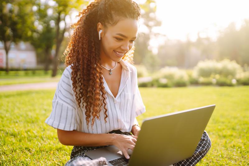 Staying Motivated and Finding Opportunities: Your Summer Scholarship Search