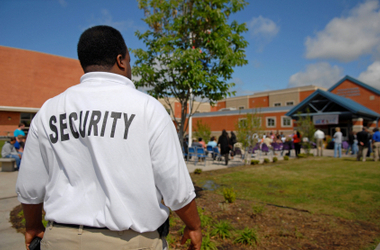 How to Stay Safe on a College Campus